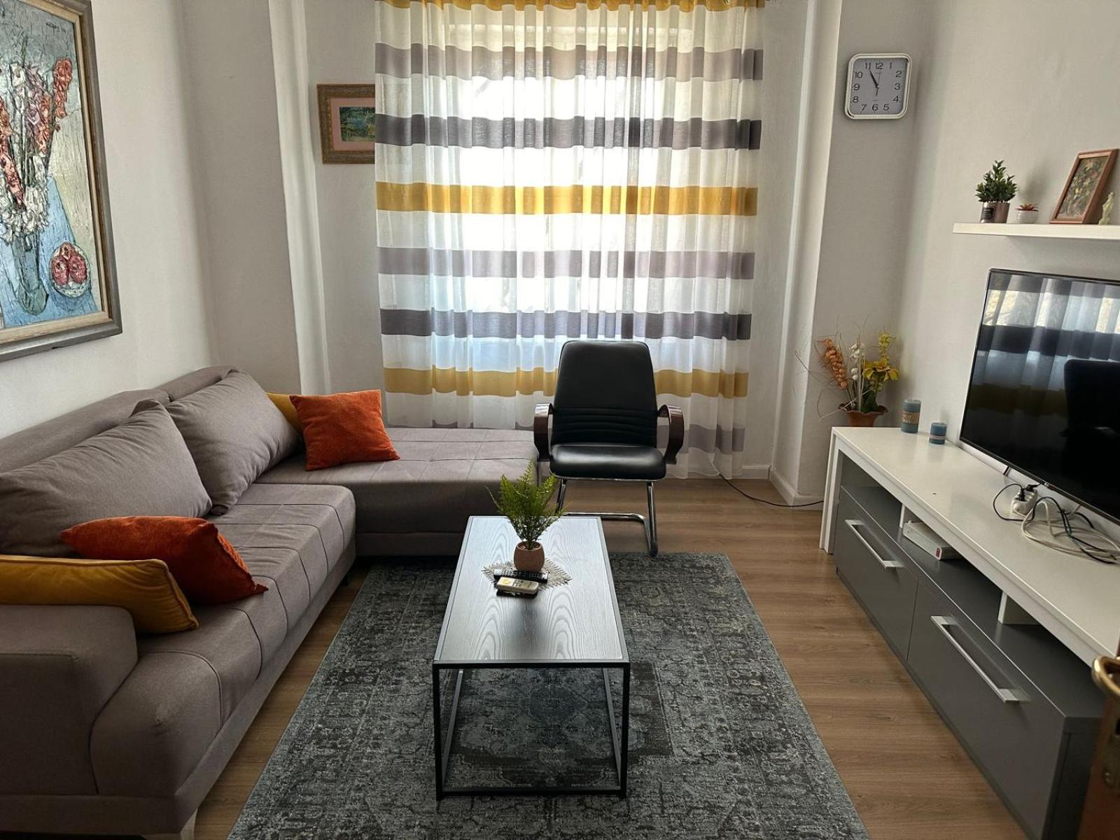 Kelly'S Cozy Hideaway - Central Tirana Exterior foto
